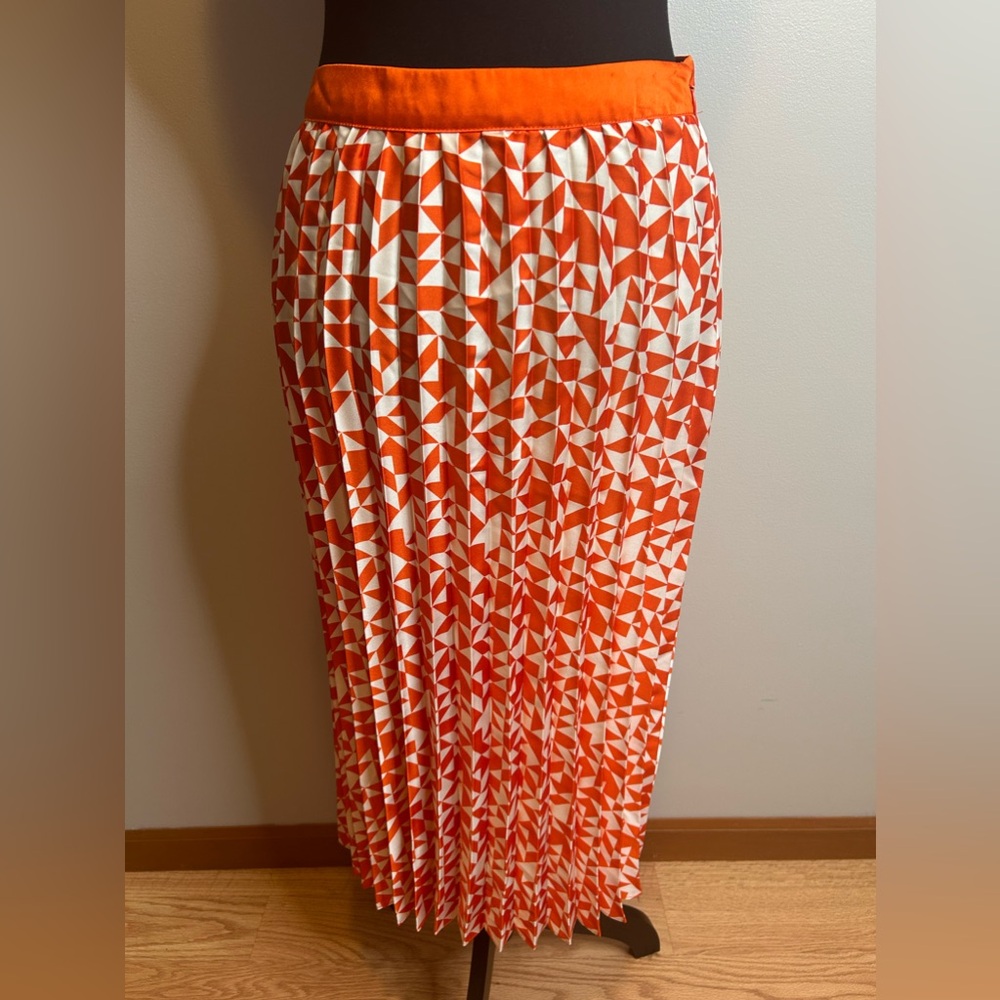 Sz 4 Future Collectivee by Kahlana Barfield Brown Pleated Skirt